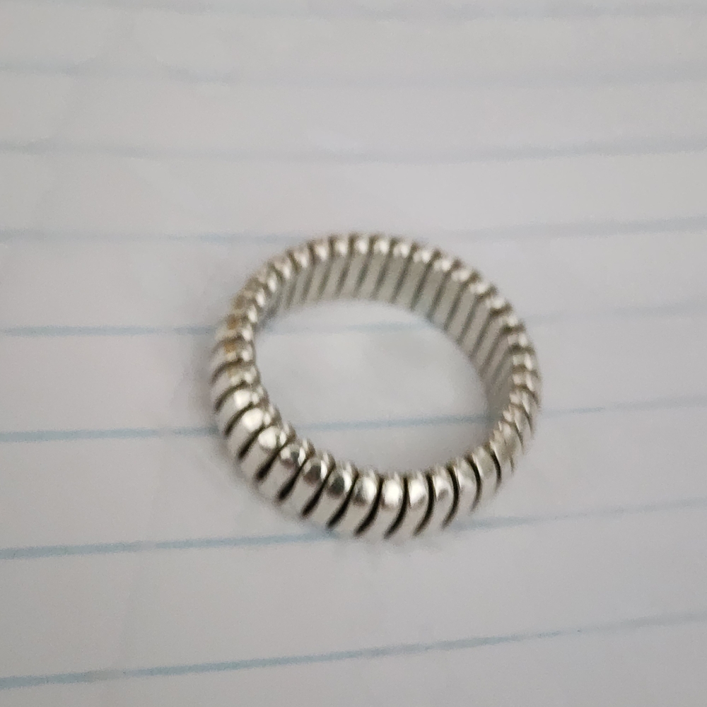 Chic Silver Women's Ring - Picture 4 of 5